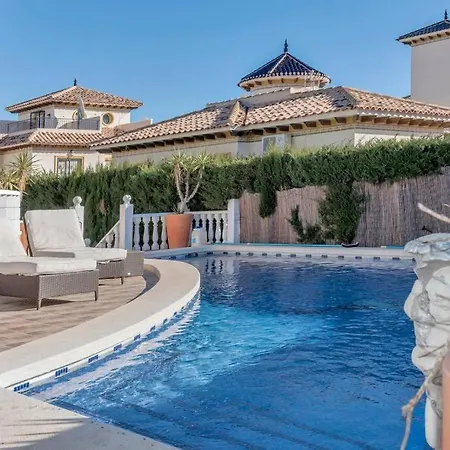 Stunning Five Bedroom With Fabulous Swimming Pool. Villa Villamartin (Valencia)