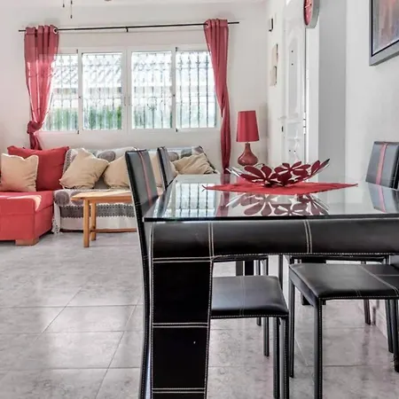 Stunning Five Bedroom With Fabulous Swimming Pool. Villamartin (Valencia)